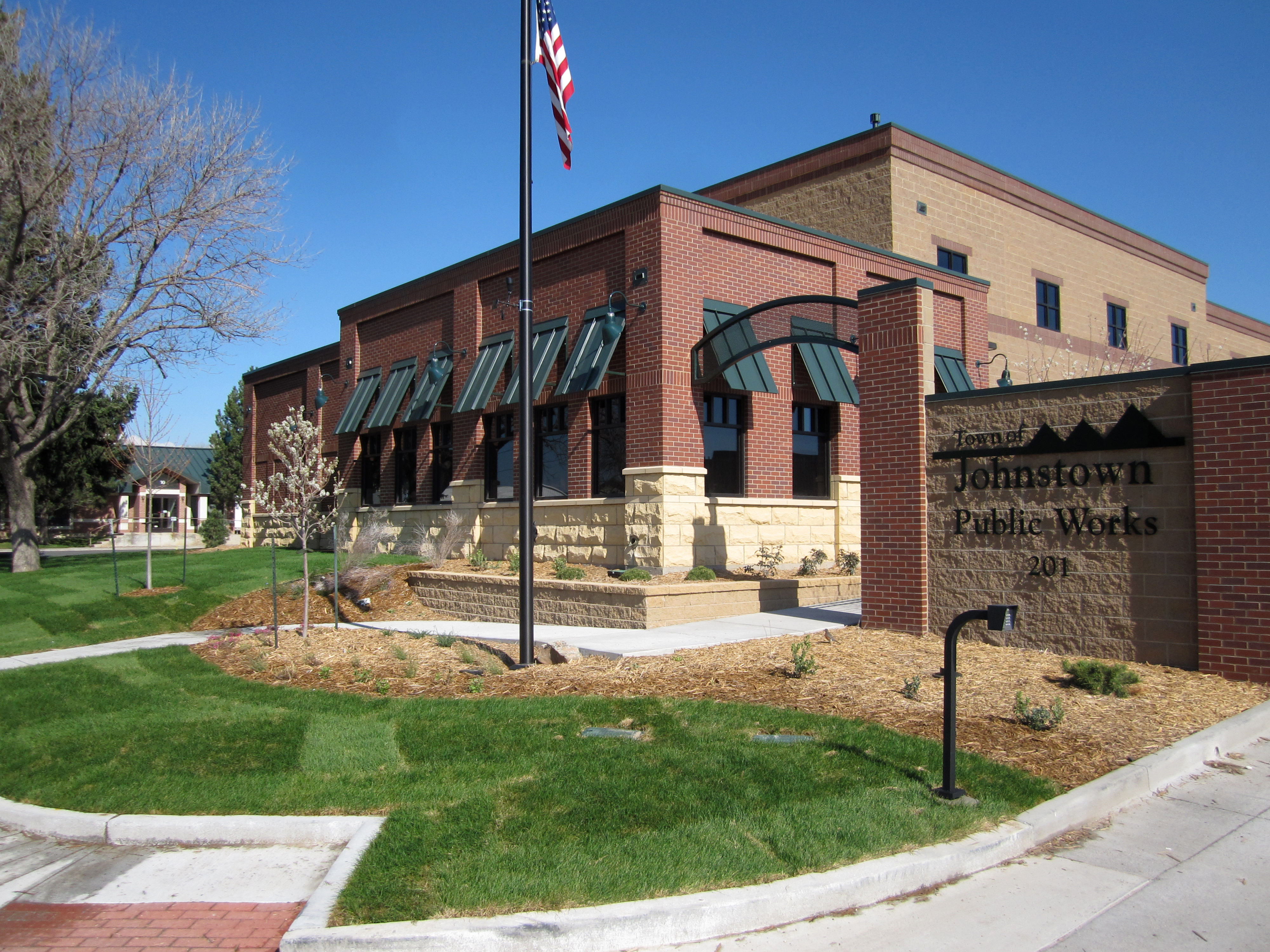 johnstown public works building hauser architects weld county public works